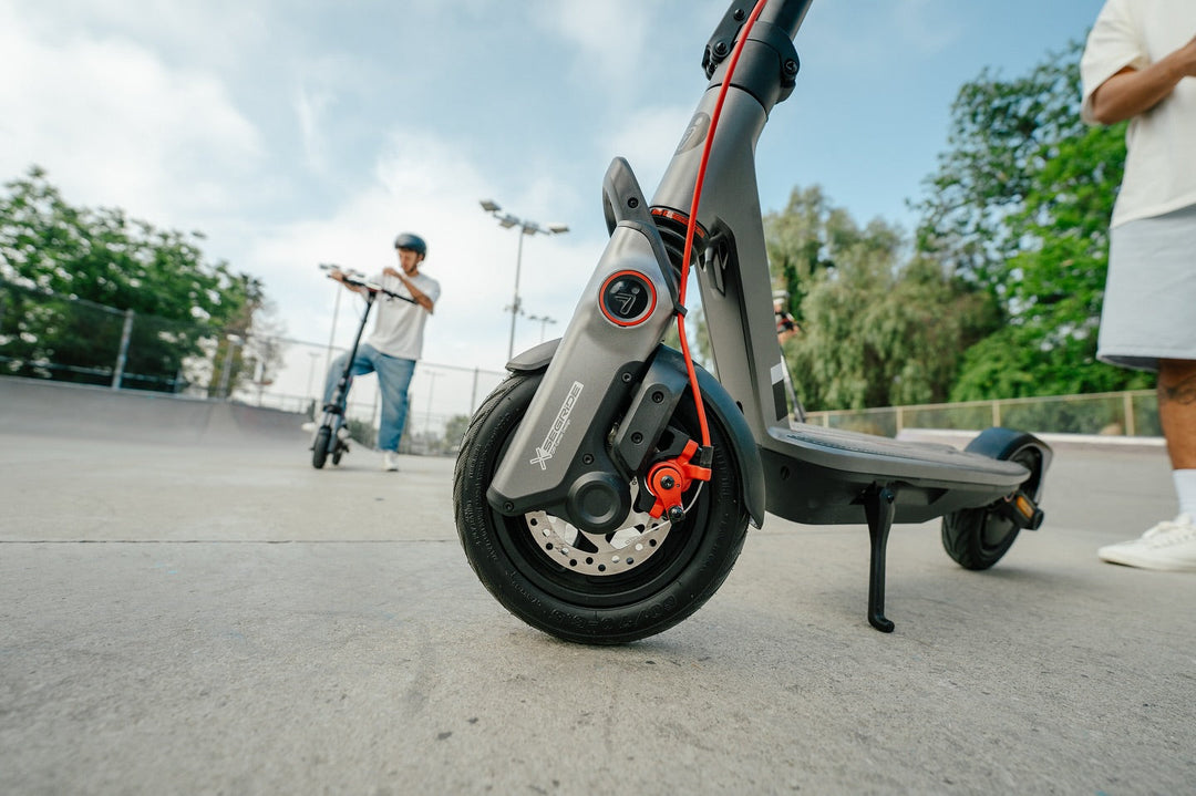 Segway Ninebot F3 Pro scooter eléctrico urbano con suspensión y ruedas de 10 pulgadas