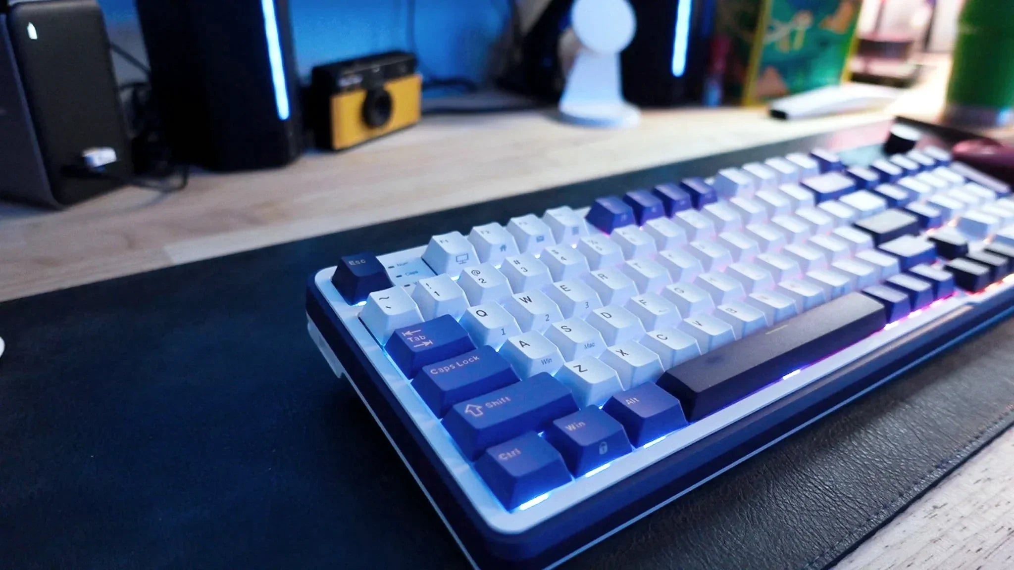 Royal Kludge RK S98 Review: el teclado “creamy” inalámbrico que no es Logitech ni Razer