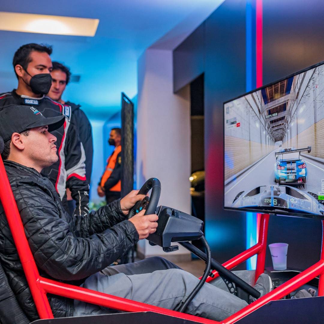 Alquiler Simulador de Carrera Eventos BTL 4 Horas - Achorao