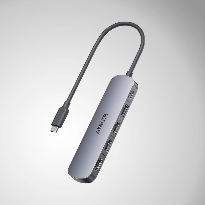 Adaptador hub Anker USB-C 5 en 1 gris con HDMI 4K y carga pass-through de 90 W