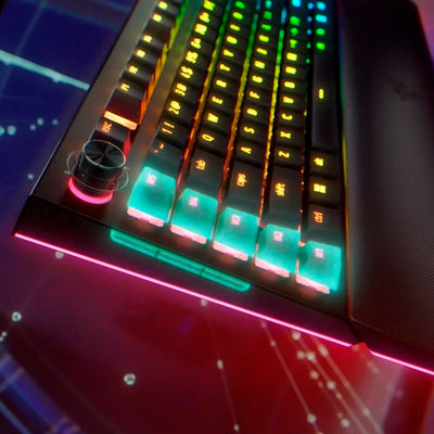 Teclado gamer Razer Blackwidow V4 Pro Yellow Switch US Chroma Black - Achorao