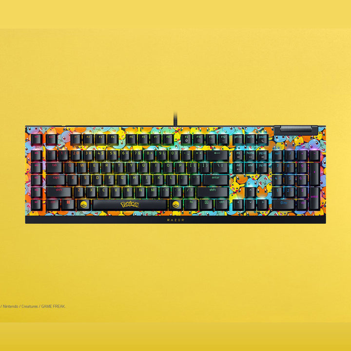 Teclado mecánico gamer Razer BlackWidow V4 X Pokemon Edition - Achorao