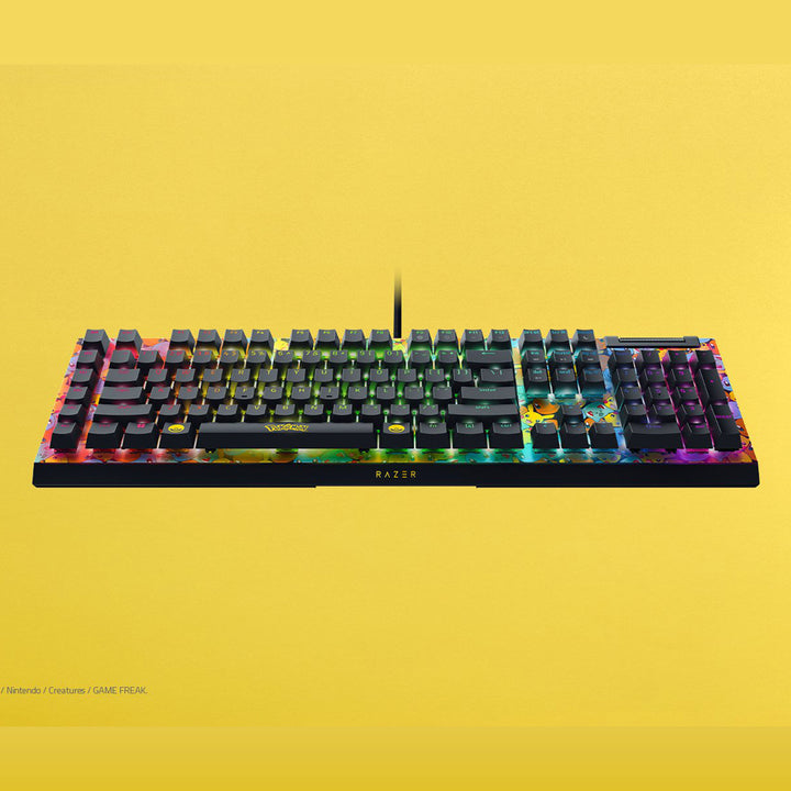Teclado mecánico gamer Razer BlackWidow V4 X Pokemon Edition - Achorao