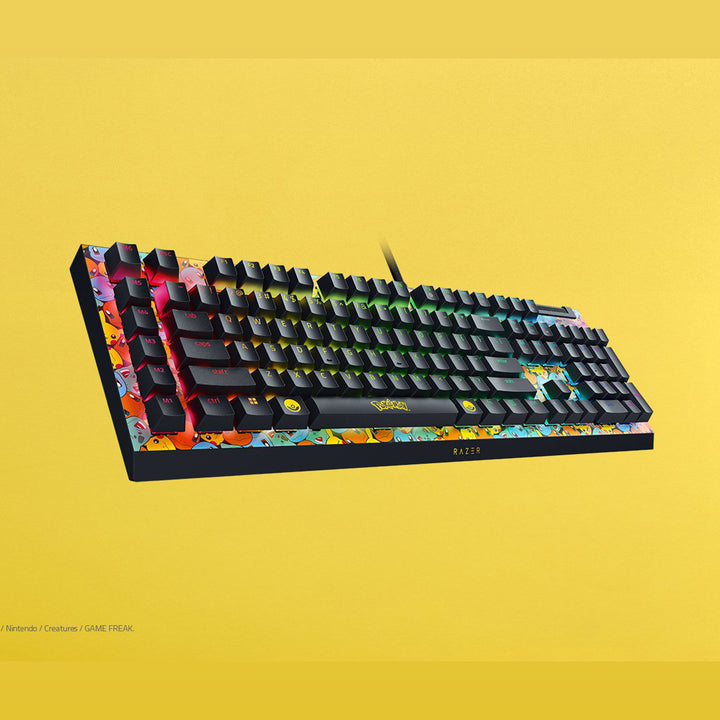 Teclado mecánico gamer Razer BlackWidow V4 X Pokemon Edition - Achorao