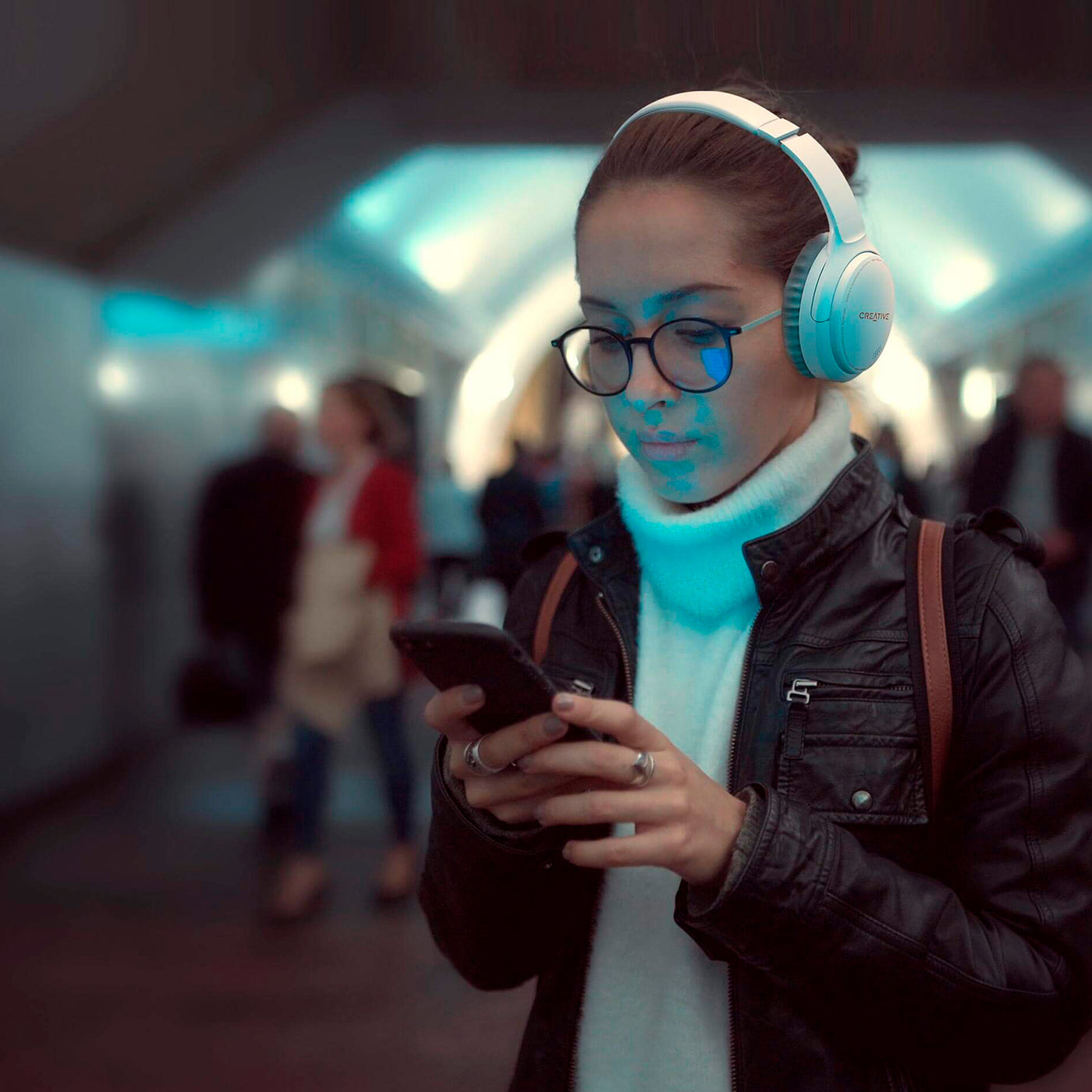 Audifono con microfon creative ZEN HYBRID gen 2 BT multipoint 40mm 70h super X-FI ready - Achorao