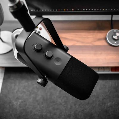 Micrófono dinámico FIFINE AM8 WHITE con RGB Touch-mute, Controles de E/S, Monitoreo en Vivo para Streaming - Achorao