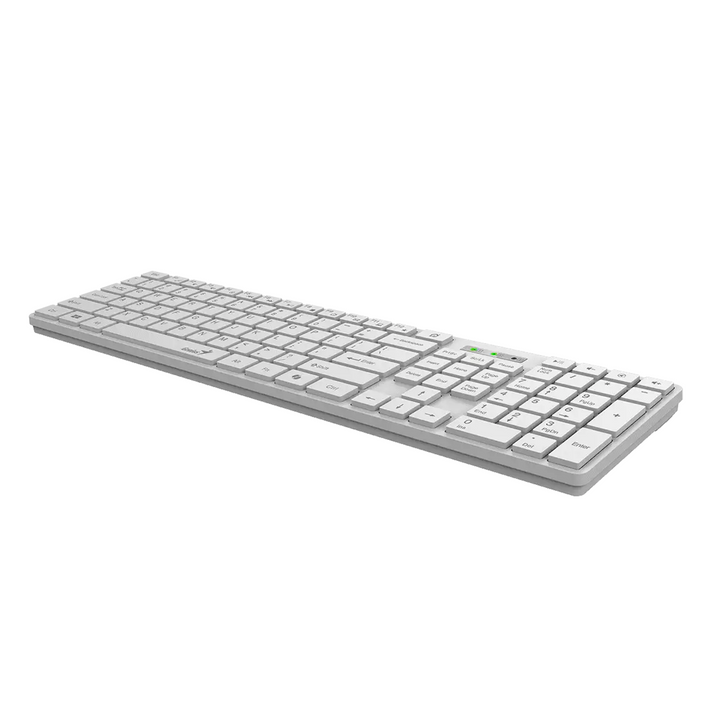 Teclado Genius Smart Slimstar 126 de oficina en color negro con botones multimedia y conexión USB, layout en español.