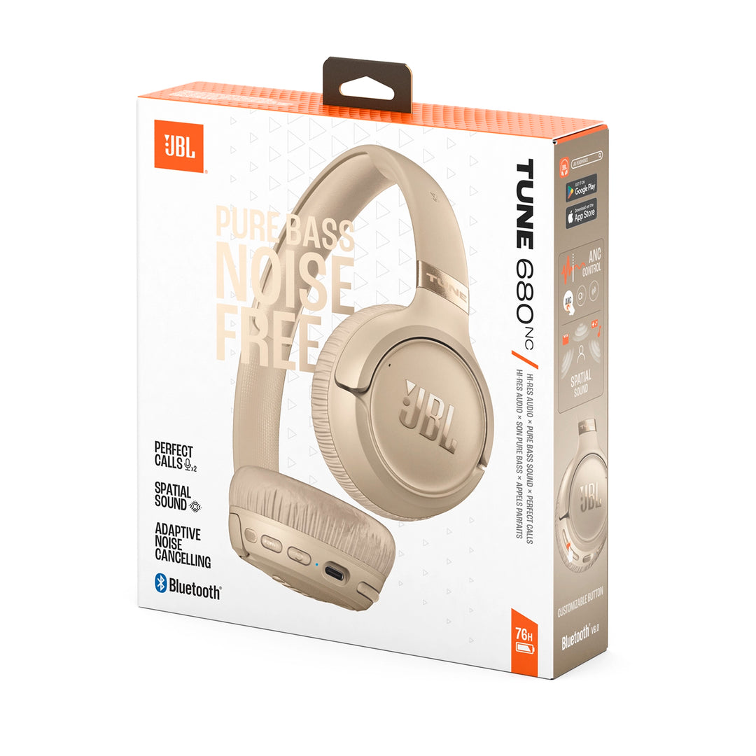 Audífonos inalámbricos JBL Tune 680NC beige con cancelación de ruido adaptativa, vista frontal