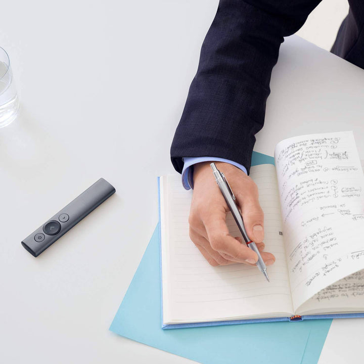 Puntero Logitech Spotlight inalámbrico 30m 2.4 GHz y Bluetooth, Receptor USB, PC/Mac/Android/iOS - Achorao