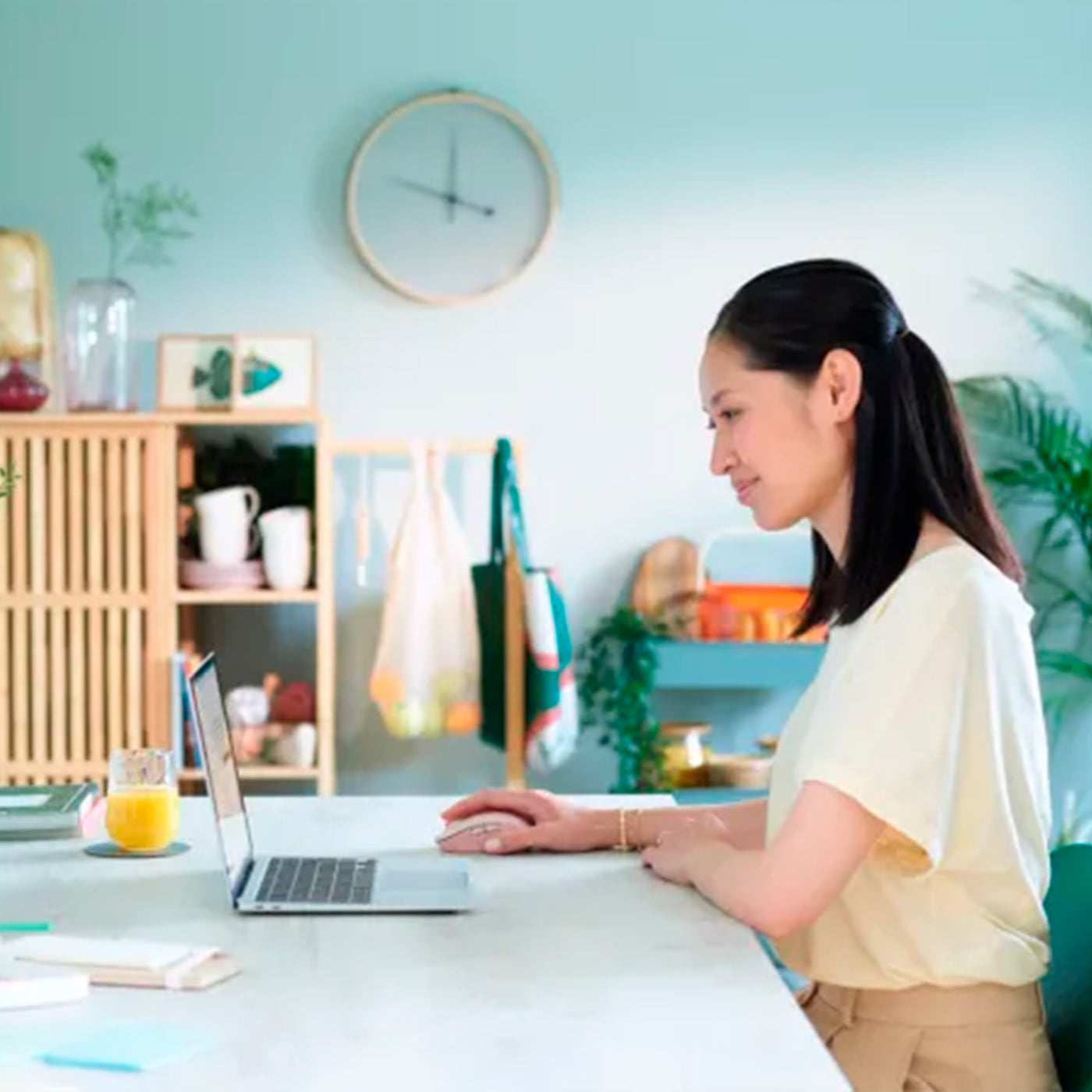 Mouse Logitech Signature M650 Inalámbrico Ambidiestro Bolt (P163B) - Achorao