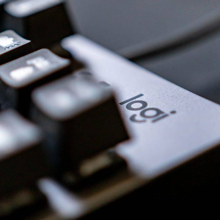 Teclado Mecánico Logitech K835 TKL Minimalista Negro - Achorao