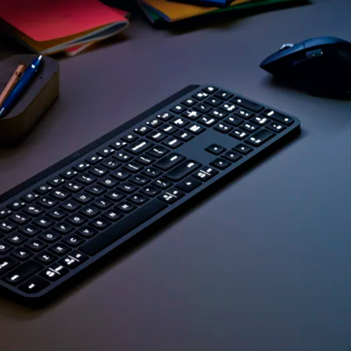 Teclado Logitech Mx Keys + mouse B2B MX Master 3s GRAPHITE (2 AÑOS DE GARANTÍA) - Achorao