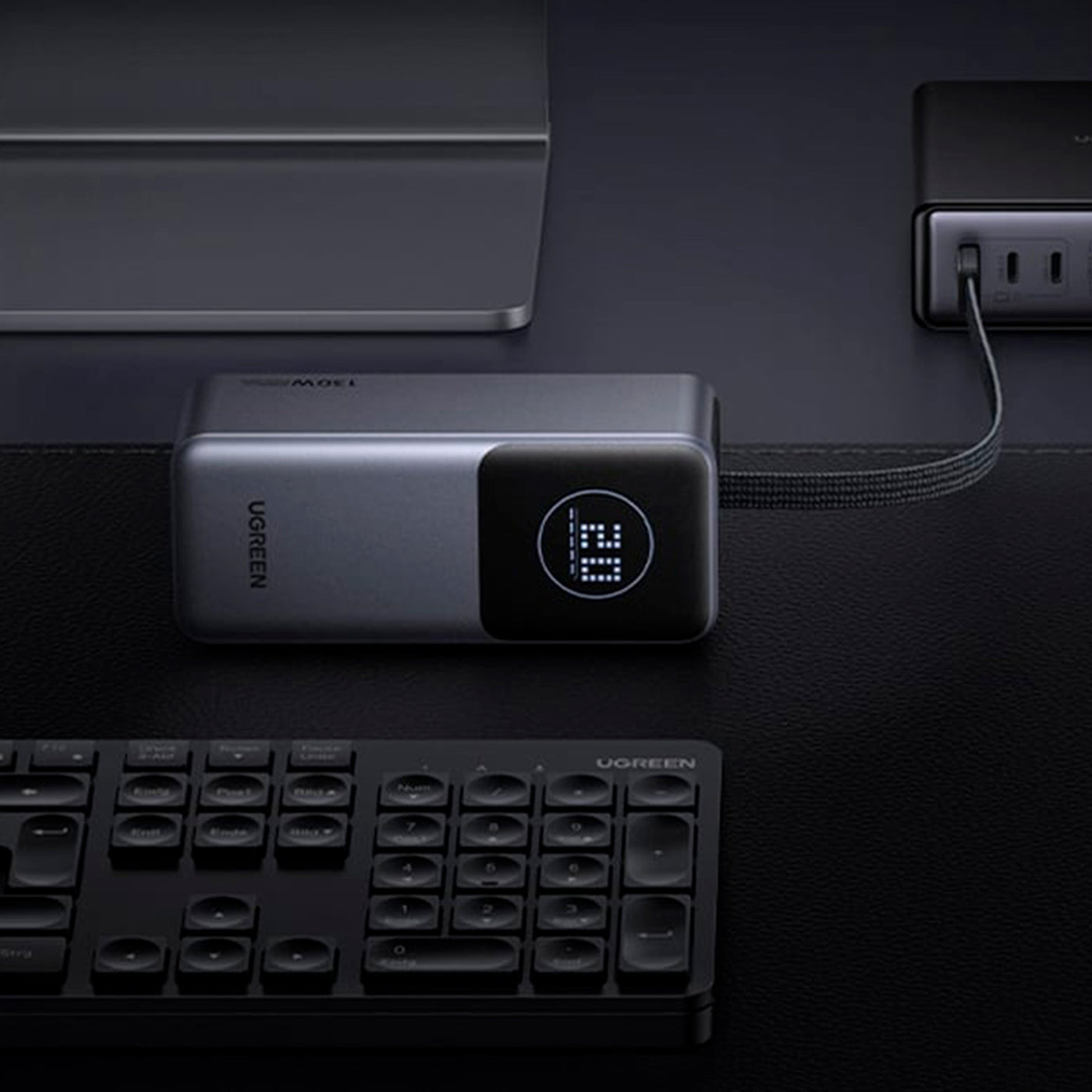 Batería Externa UGREEN de 130 W con cable integrado PB723 - Achorao