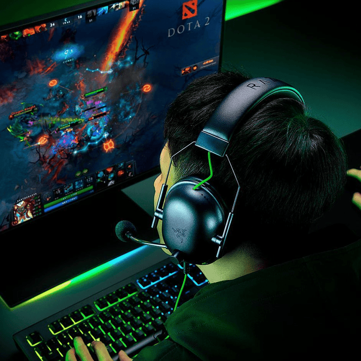Audifonos Razer Blackshark V2 + USB SOUND CARD - Achorao