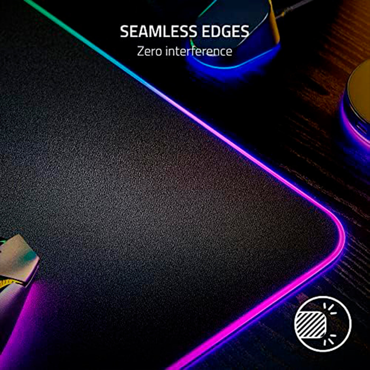 Alfombrilla híbrida para ratón RAZER Strider con tecnología Chroma RGB - Achorao