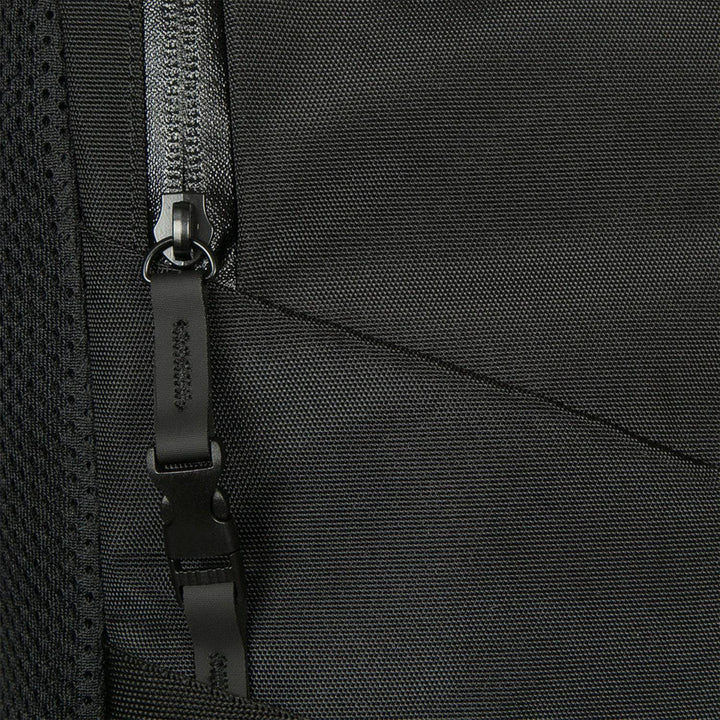 Mochila TARGUS Terra EcoSmart 16" 23L - Achorao