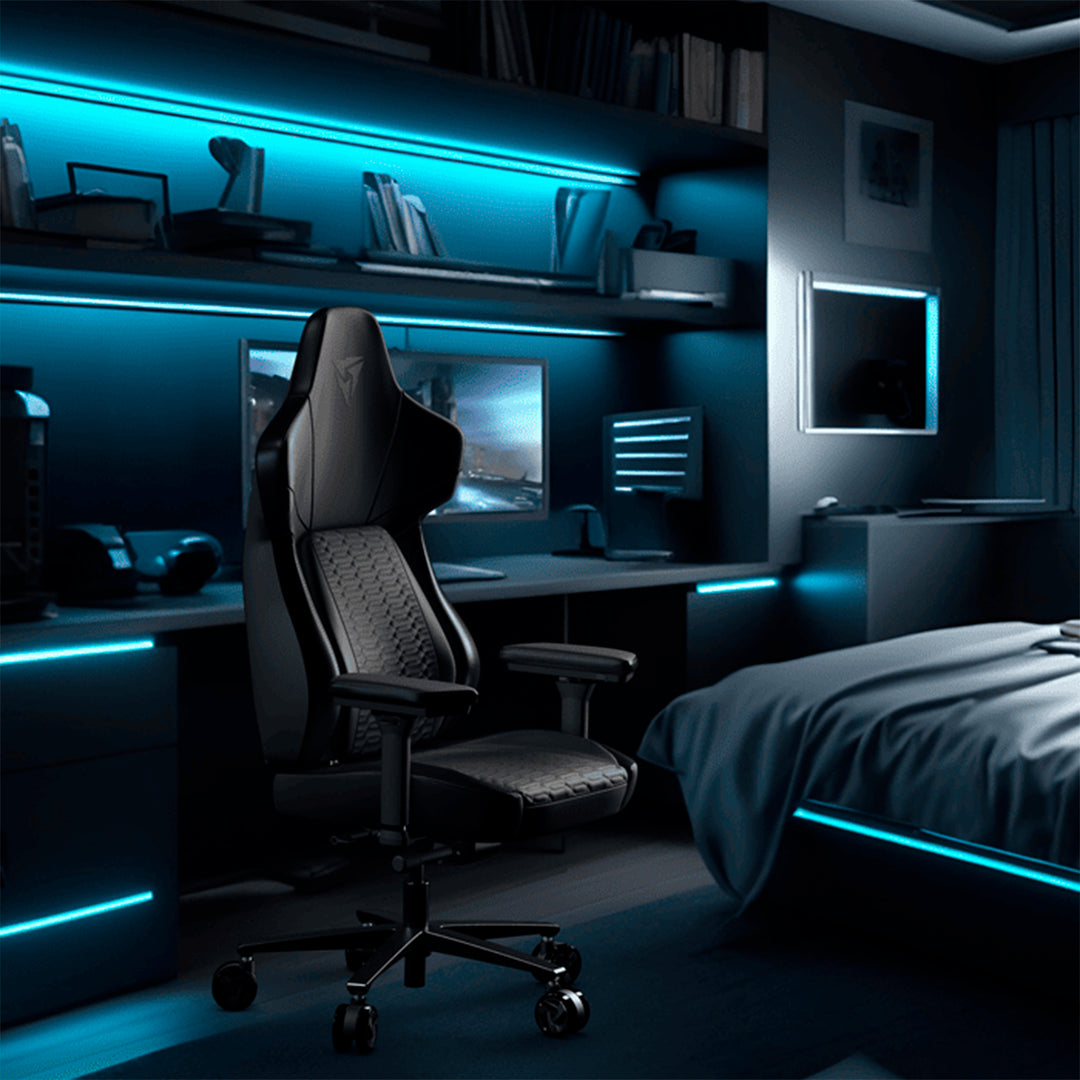 Silla gamer ThunderX3 Core Racer negra con diseño ergonómico y respaldo alto para gaming y comodidad.