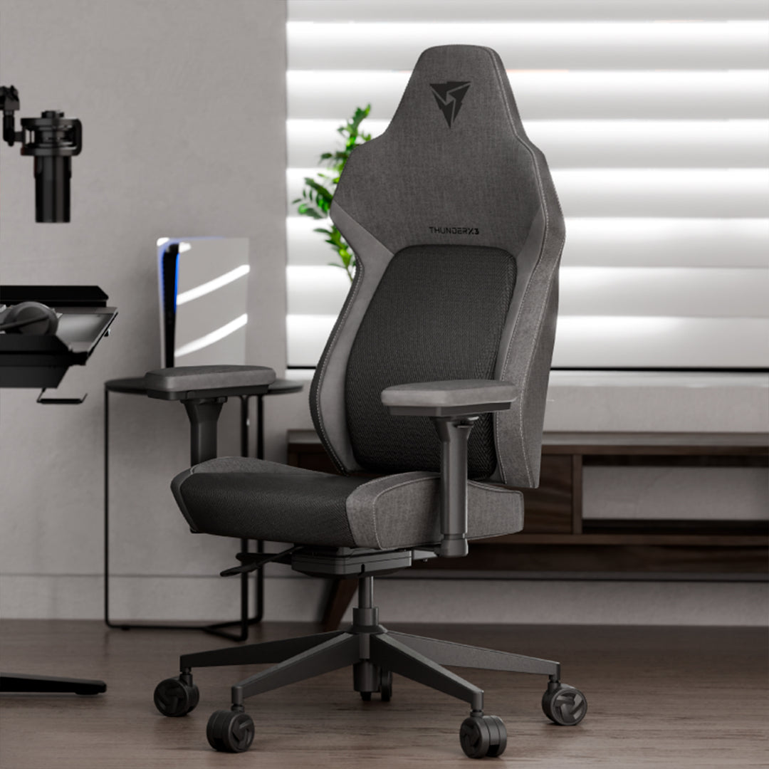 Silla gamer ThunderX3 CORE SMART negra con diseño moderno y ergonómico para gaming y oficina.