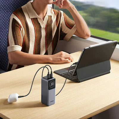 Power Bank UGREEN Nexode 12000mAh 100W con Pantalla Digital Inteligente PB724 - Achorao