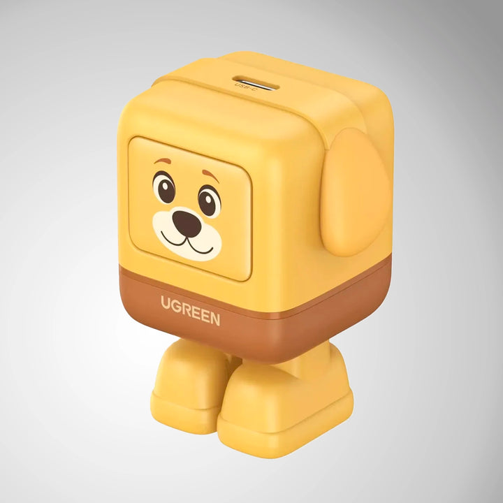 Cargador rápido Ugreen Nexode RG Robot GaN de 30W USB-C, con diseño dorado y tamaño compacto para cargar dispositivos rápidamente.